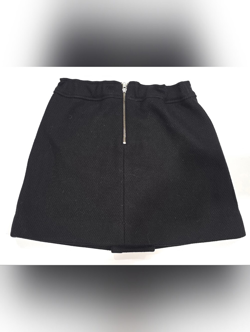 Bonpoint Black Textured A-Line Skirt with Zip Details - Picture 7 of 9